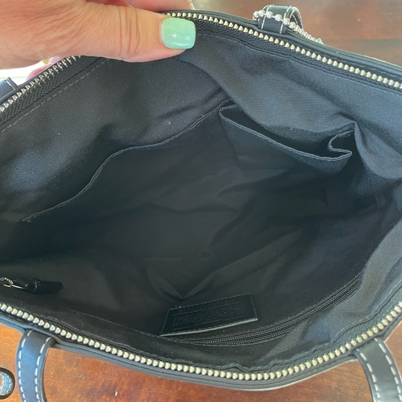 Coach F15112 Signature Tote - Picture 2 of 7